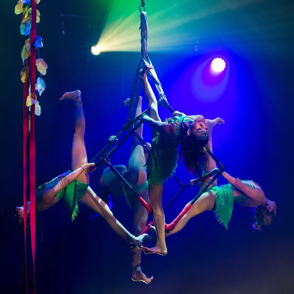 Sakti – Malay folk tales, aerial artistry and drumming theatre – Hands ...